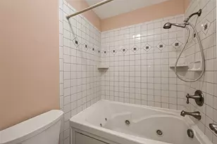 11711 Memorial Dr, Houston, TX 77024 - Photo 30