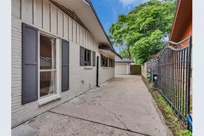 419 Terrace Drive, El Lago, TX 77586 - Photo 32
