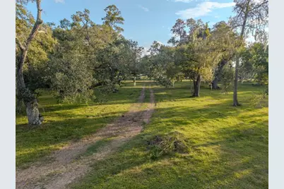 0 Cr 875, West Columbia, TX 77486 - Photo 2