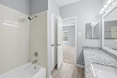 4001 Tanglewilde Street #712, Houston, TX 77063 - Photo 16