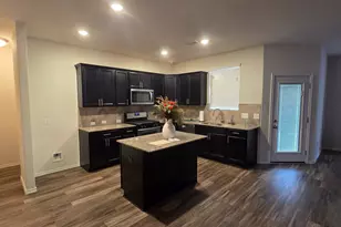 2103 Lost Timbers Dr, Conroe, TX 77304 - Photo 4
