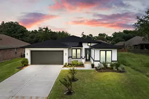 12018 Brightwood Dr, Montgomery, TX 77356 - Photo 2