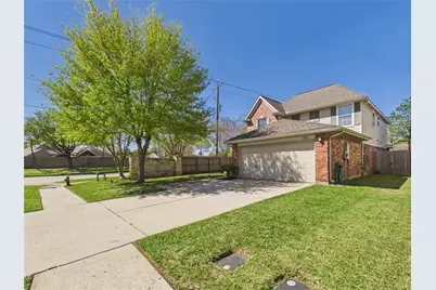 2909 San Marcos Drive, Deer Park, TX 77536 - Photo 2