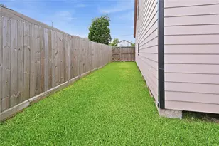 318 2nd St N, Texas City, TX 77590 - Photo 26