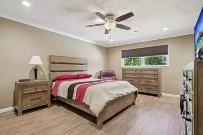 5202 Appleblossom Lane, Friendswood, TX 77546 - Photo 18