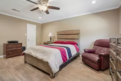 5202 Appleblossom Lane, Friendswood, TX 77546 - Photo 20