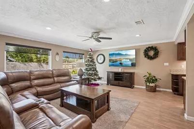 5202 Appleblossom Lane, Friendswood, TX 77546 - Photo 8