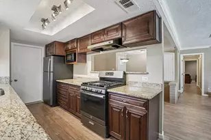 5202 Apple Blossom Ln, Friendswood, TX 77546 - Photo 12