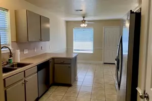 2710 Fox Pitt Rd, Spring, TX 77386 - Photo 10