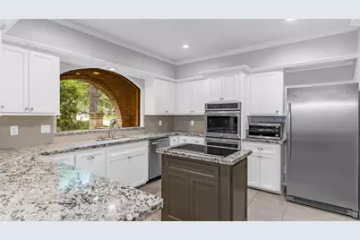 2607 Laurel Ridge Drive, Houston, TX 77345 - Photo 14
