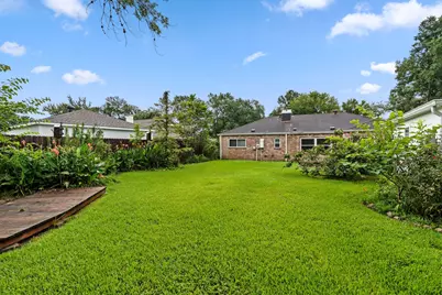 13714 Lynnwood Lane, Sugar Land, TX 77498 - Photo 36