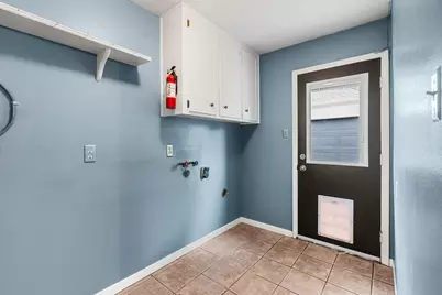 13714 Lynnwood Lane, Sugar Land, TX 77498 - Photo 22