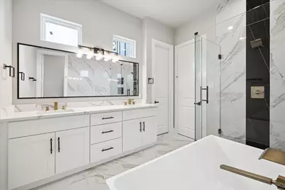 5811 Mansfield Heights Ln, Houston, TX 77091 - Photo 6