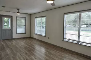 127 S Fenner Ave, Cleveland, TX 77327 - Photo 1