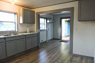 127 S Fenner Ave, Cleveland, TX 77327 - Photo 8