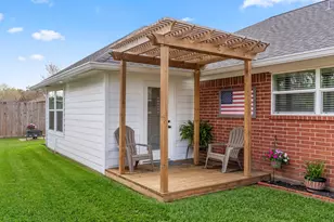 606 Walnut St, Sweeny, TX 77480 - Photo 26