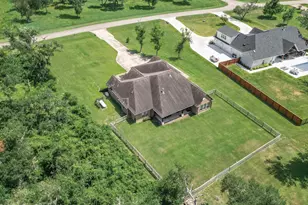 32226 Bayou Bnd, Richwood, TX 77515 - Photo 46