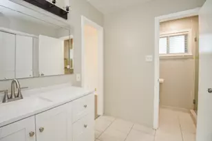 12266 Huntington Venture Dr, Houston, TX 77099 - Photo 28