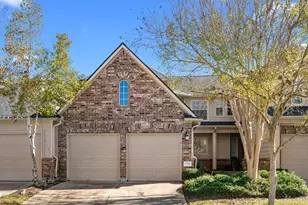 1742 Pepper Hill Ln, Sugar Land, TX 77479 - Photo 4