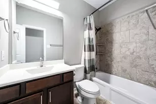 3050 Coreopsis Ct, Dickinson, TX 77539 - Photo 22