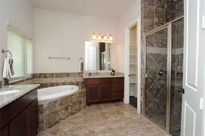 2032 Arrowood Glen Drive, Houston, TX 77077 - Photo 32