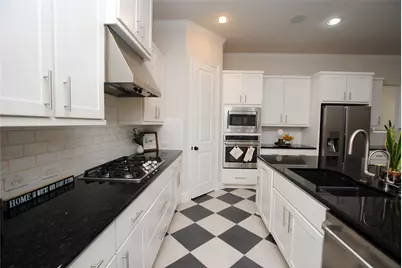 2032 Arrowood Glen Drive, Houston, TX 77077 - Photo 16