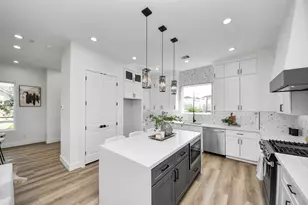4327 Center St, Houston, TX 77007 - Photo 26