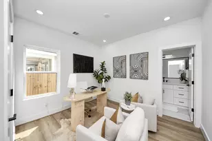 4327 Center St, Houston, TX 77007 - Photo 8