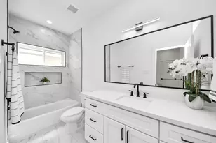 4327 Center St, Houston, TX 77007 - Photo 10