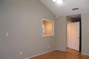 9901 Sharpcrest St, Houston, TX 77036 - Photo 6
