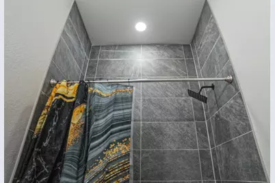 9705 Garcroft Street #A, Houston, TX 77029 - Photo 18