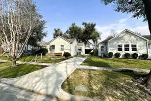 934 Dorothy St, Houston, TX 77008 - Photo 6