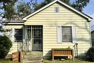 934 Dorothy St, Houston, TX 77008 - Photo 8