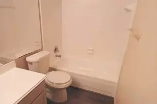 14550 Fonmeadow Dr, Houston, TX 77035 - Photo 6