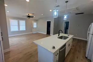 7521 Laredo St, Houston, TX 77020 - Photo 2