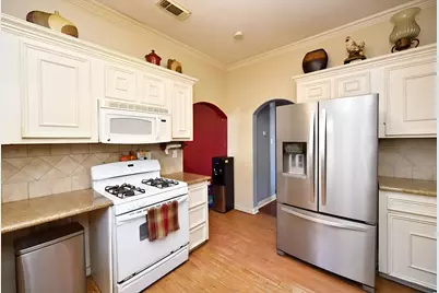 4104 Walker Street, Houston, TX 77023 - Photo 4