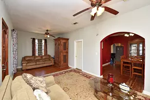 4104 Walker St, Houston, TX 77023 - Photo 14