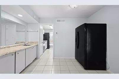 8405 Wilcrest Drive #2211, Houston, TX 77072 - Photo 4