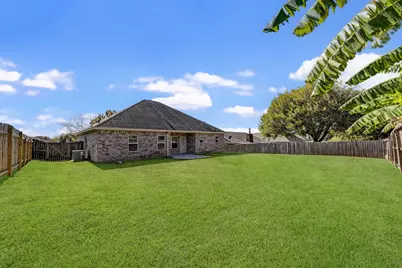 12738 Lake Conroe Hills Drive, Willis, TX 77318 - Photo 26