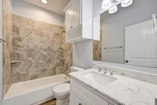 12738 Lake Conroe Hills Dr, Willis, TX 77318 - Photo 22