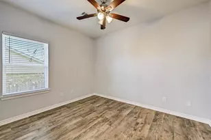12738 Lake Conroe Hills Dr, Willis, TX 77318 - Photo 20