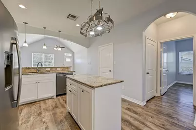 12738 Lake Conroe Hills Drive, Willis, TX 77318 - Photo 8