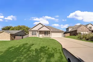12738 Lake Conroe Hills Dr, Willis, TX 77318 - Photo 2