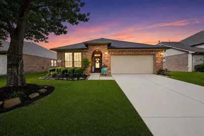8635 Sunny Gallop Drive, Tomball, TX 77375 - Photo 2