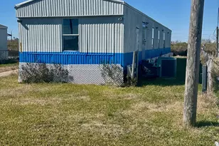 2529 Mcdonald Rd, Oyster Creek, TX 77541 - Photo 14