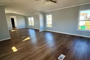 2529 Mcdonald Rd, Oyster Creek, TX 77541 - Photo 4