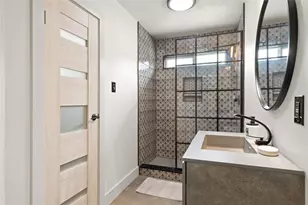 7002 Champions Centre Ct, Houston, TX 77069 - Photo 38