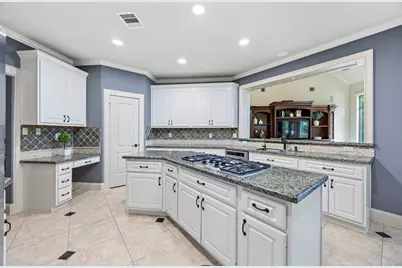 27722 Tiverton Ct, Spring, TX 77386 - Photo 12