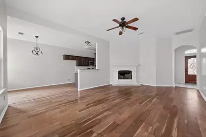 279 Adobe Terrace S, Conroe, TX 77316 - Photo 6