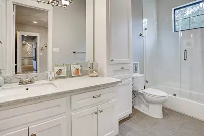 5655 Locke Lane, Houston, TX 77056 - Photo 32